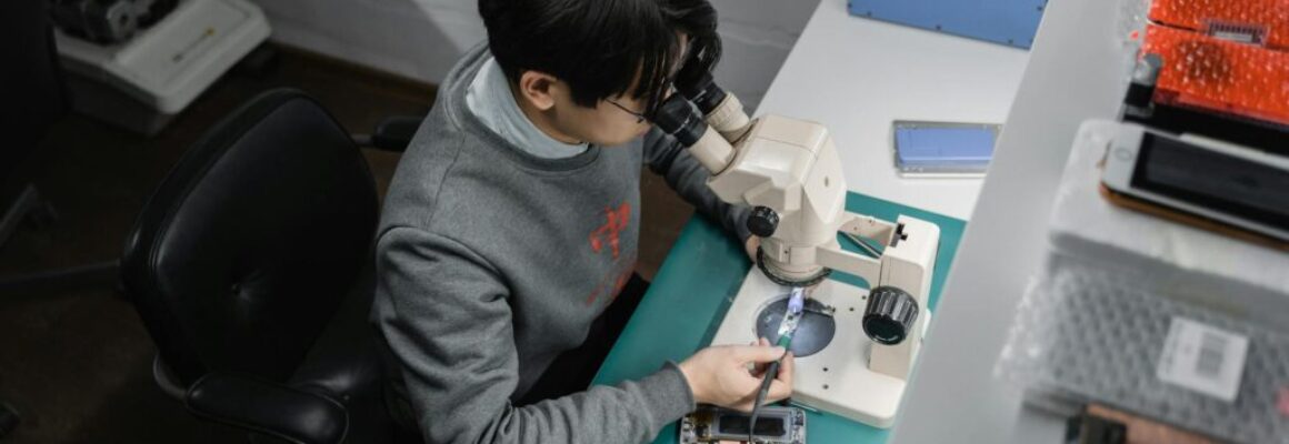 Why Urgent iPhone Repairs and Proper Smartphone Maintenance Matter More Than You Think